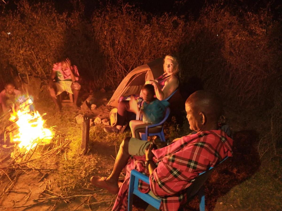 Maasai Homestay Camping Sekenani Exterior photo